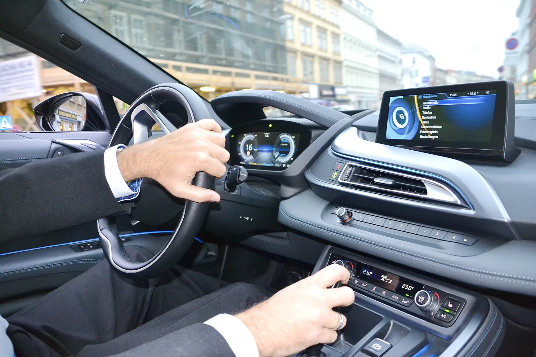 car-driving-vehicle-auto-steering-wheel-sports-car-741273-pxhere.com