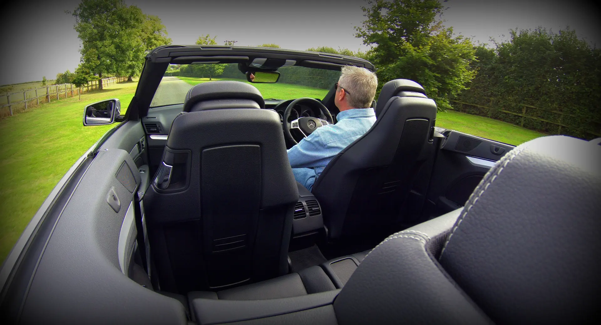 man-person-car-automobile-driving-travel-1083275-pxhere.com