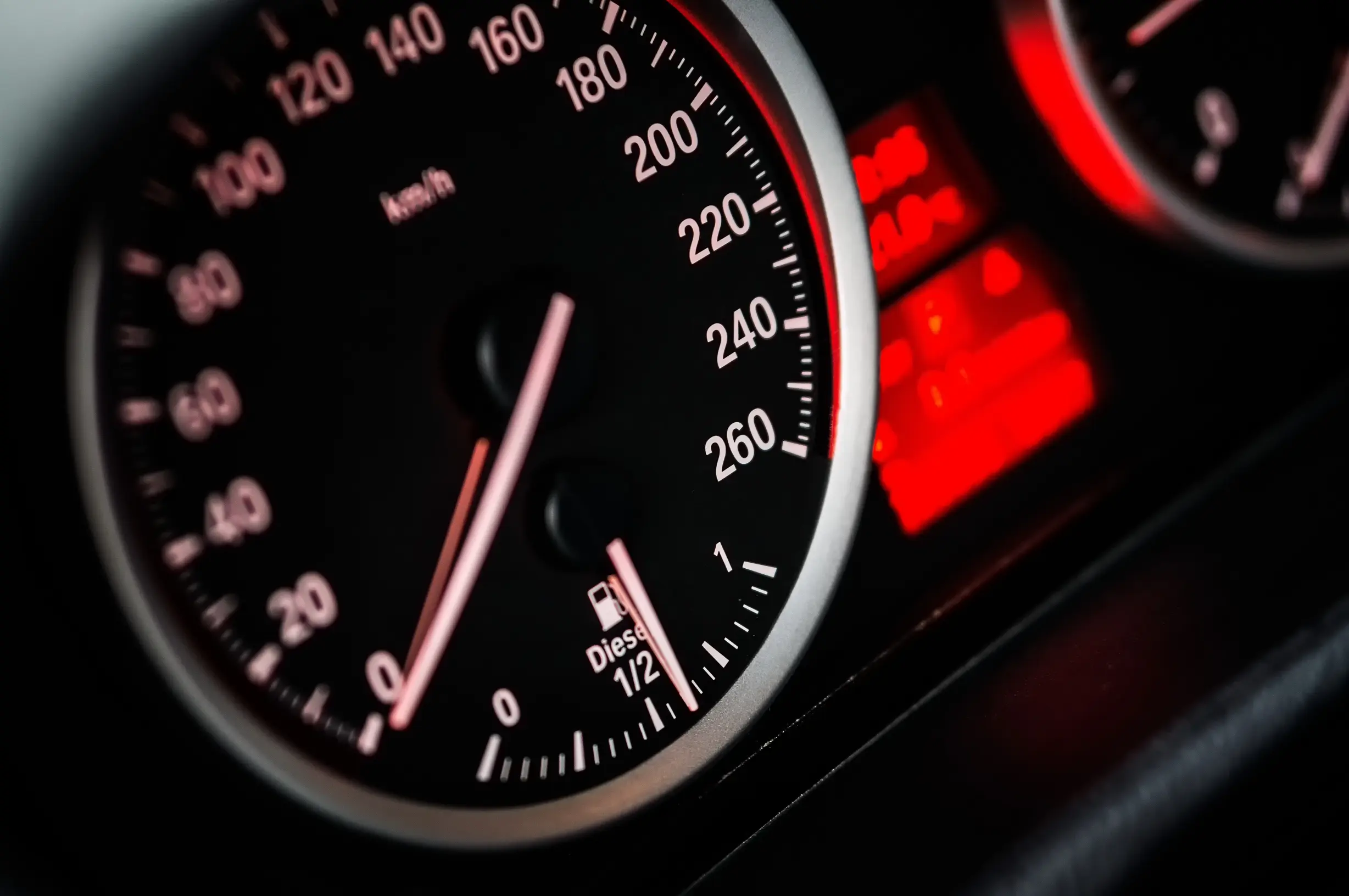 car-wheel-automobile-vehicle-drive-gauge-815647-pxhere.com