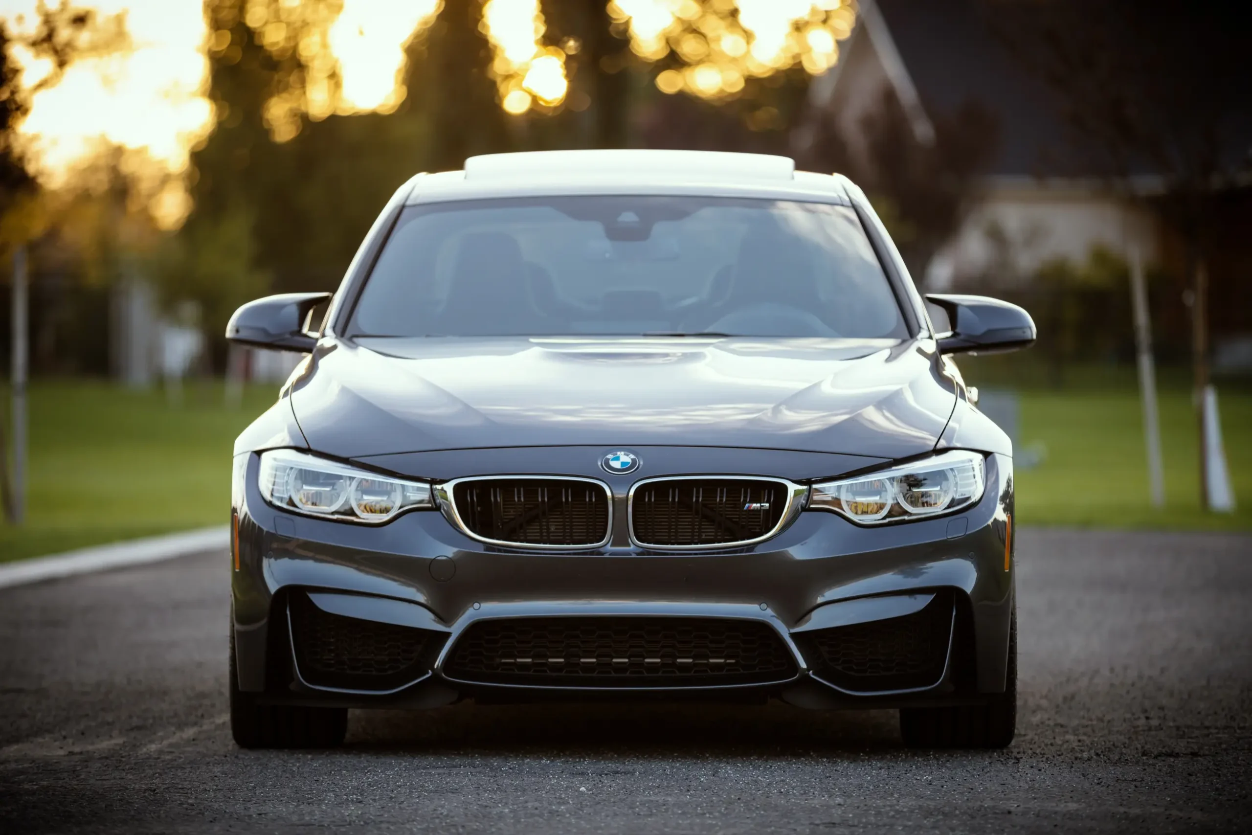 car-wheel-automobile-vehicle-m3-sports-car-16930-pxhere.com