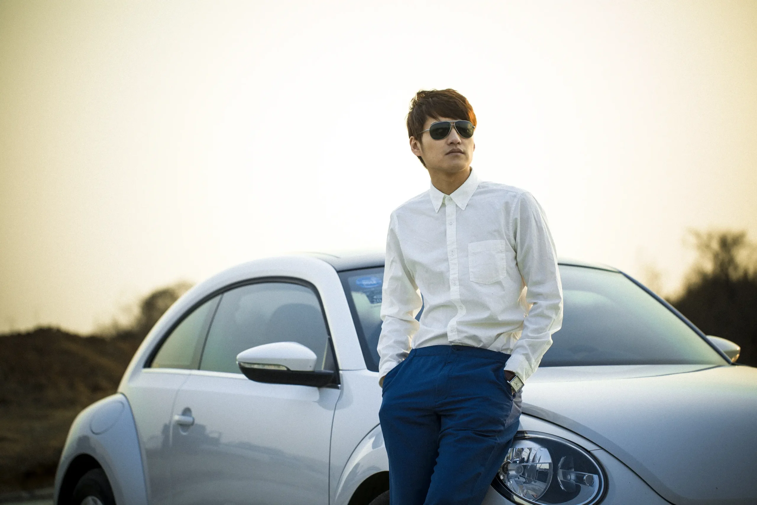 man-people-car-wheel-model-vehicle-774922-pxhere.com