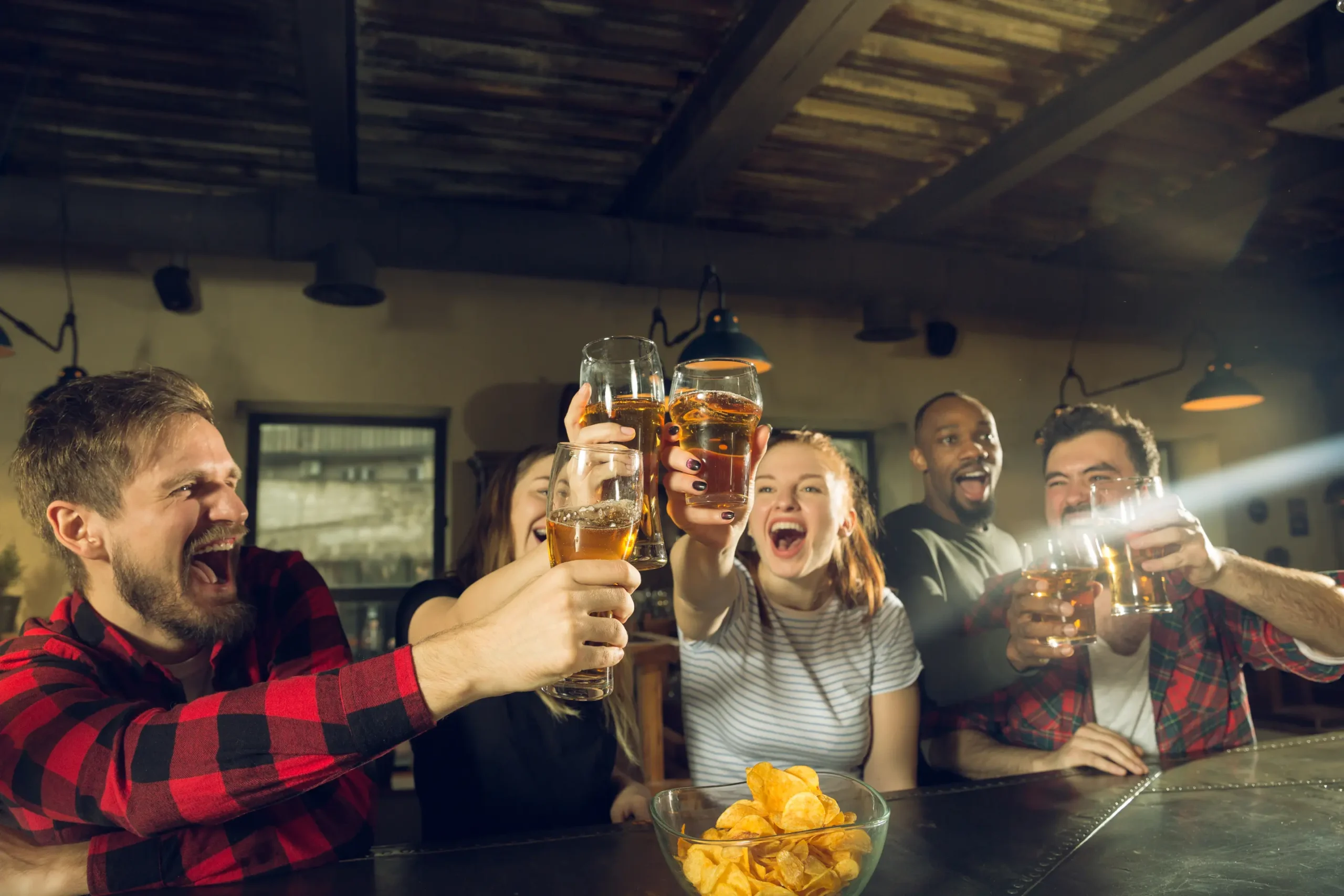 party-food-sport-football-soccer-friendship-1631313-pxhere.com